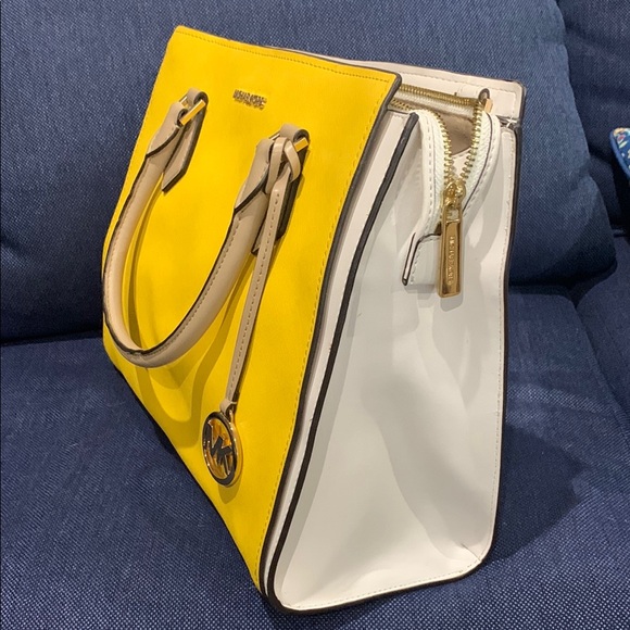 Michael Kors Yellow Tote Bag - Picture 2 of 12